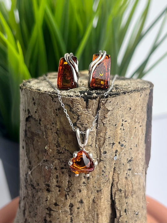 S925 Amber Pendant and Earrings Set